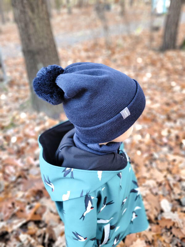 czapka granatowa dziecięca merino na zimę