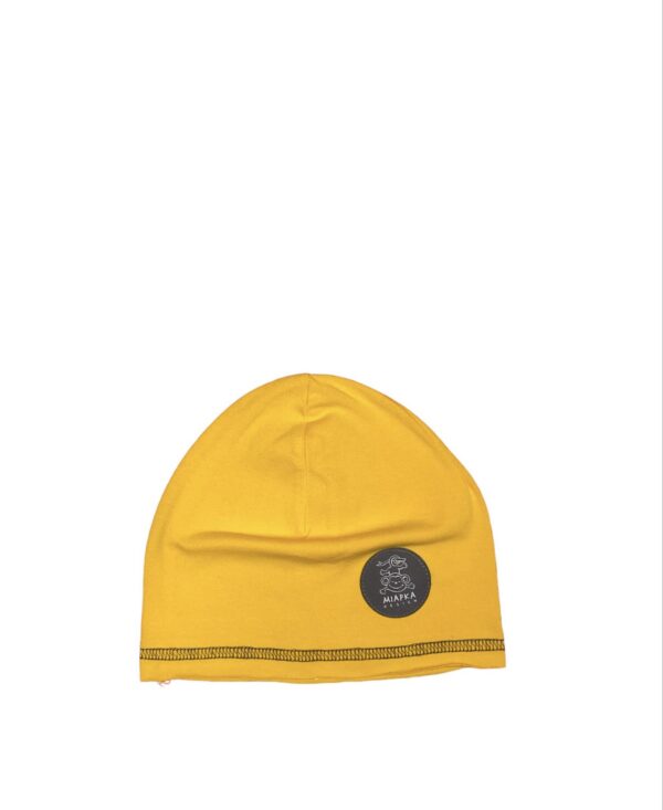 żółta czapka dla dzieci
